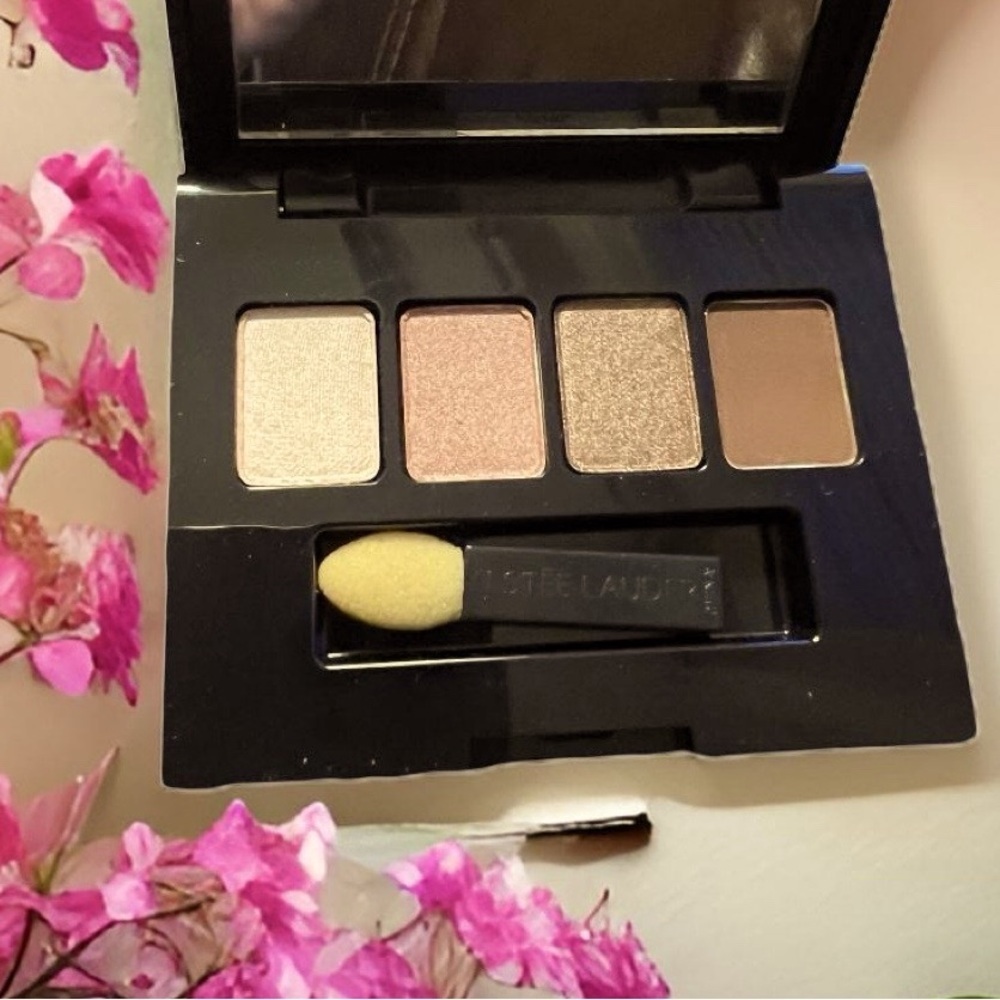 Estée Lauder Pure Color EyeShadow Ombre Travel Palette New in Box